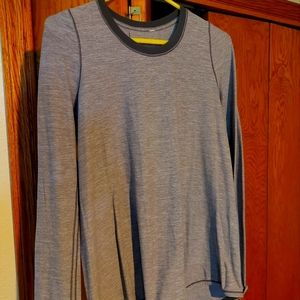 Lululemon gray tuck & flow long sleeve top, 8 -10